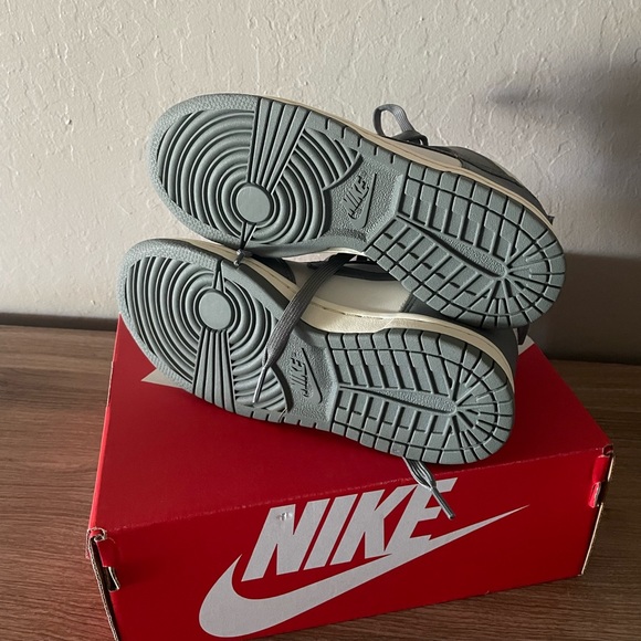 Nike dunk high GS - Picture 5 of 5